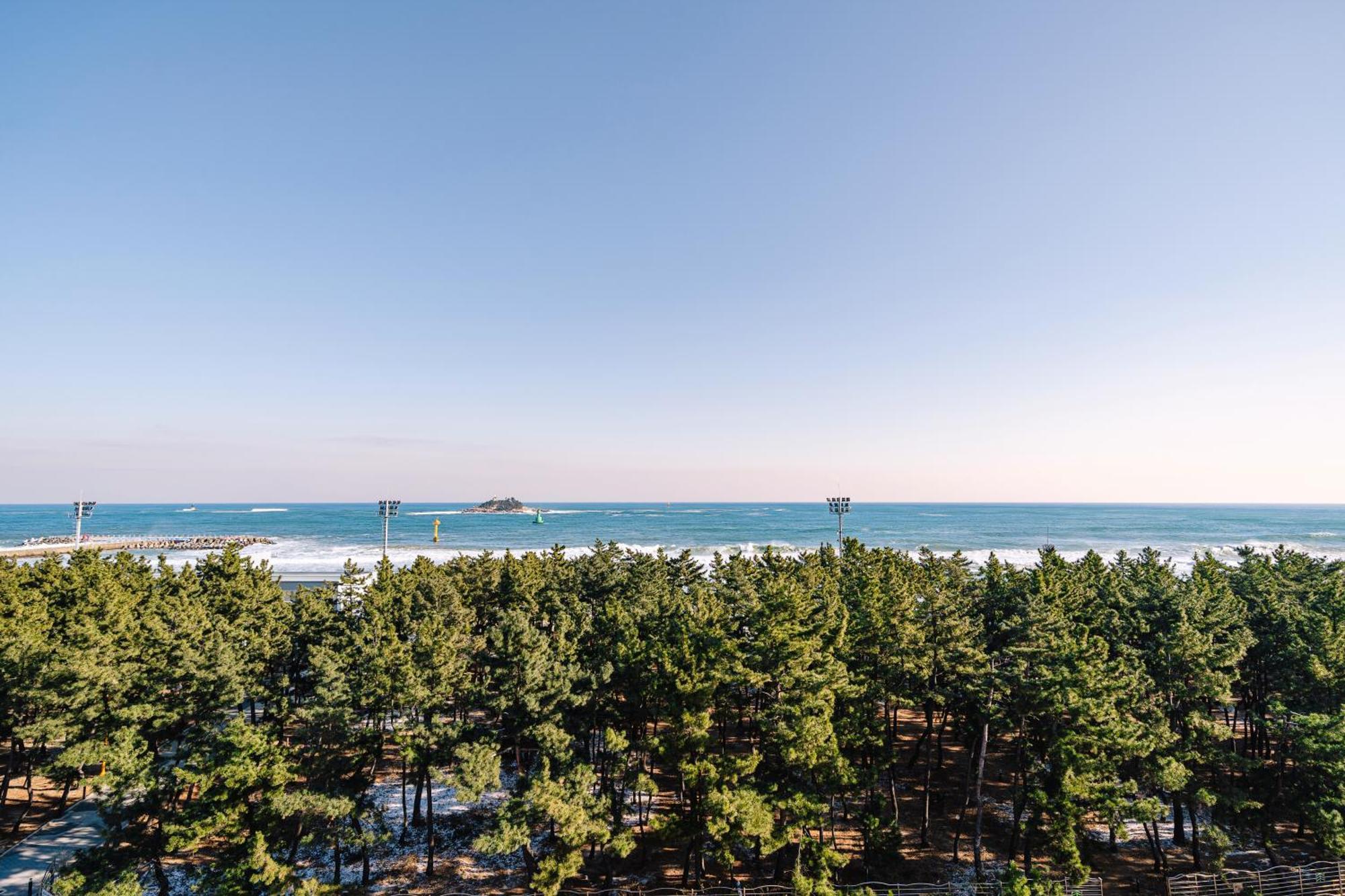 Urbanstay Sokcho Beach Ab Extérieur photo